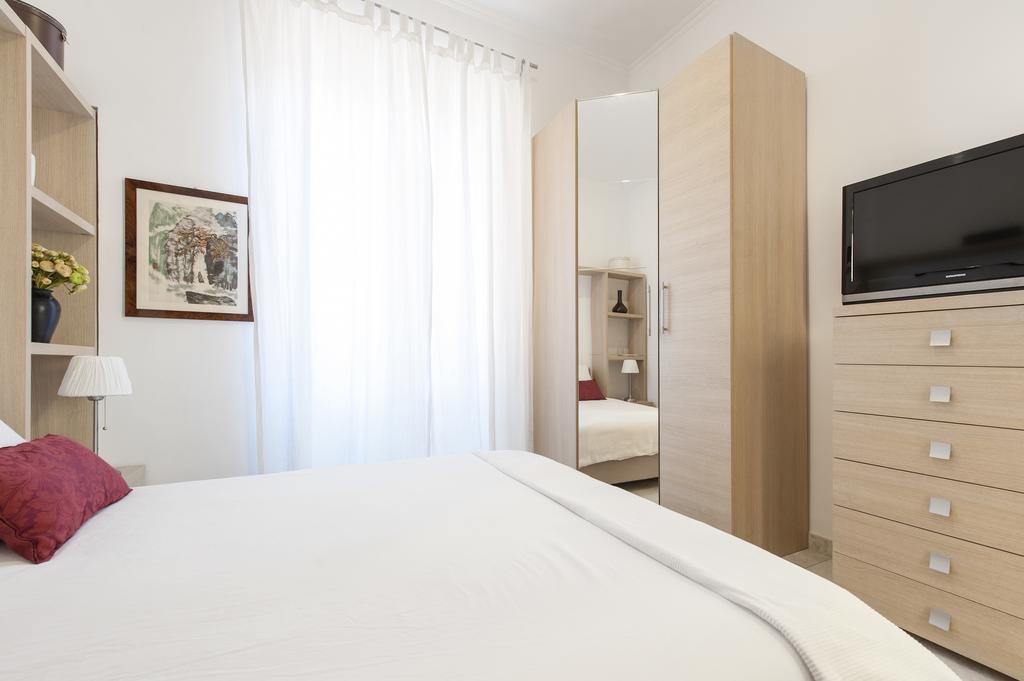 Foscolo Al 24 Apartment Рим Стая снимка